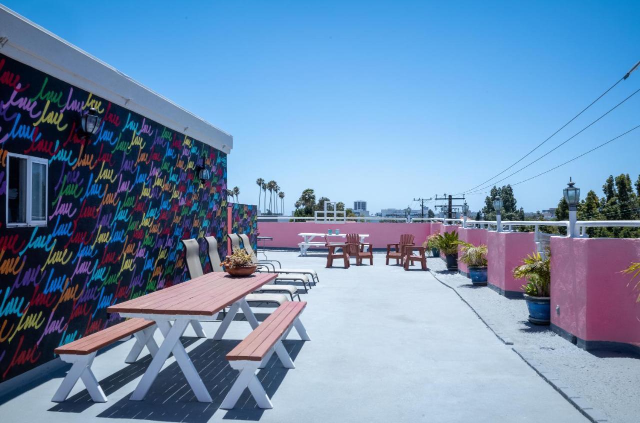Days Inn By Wyndham Santa Monica Exterior foto