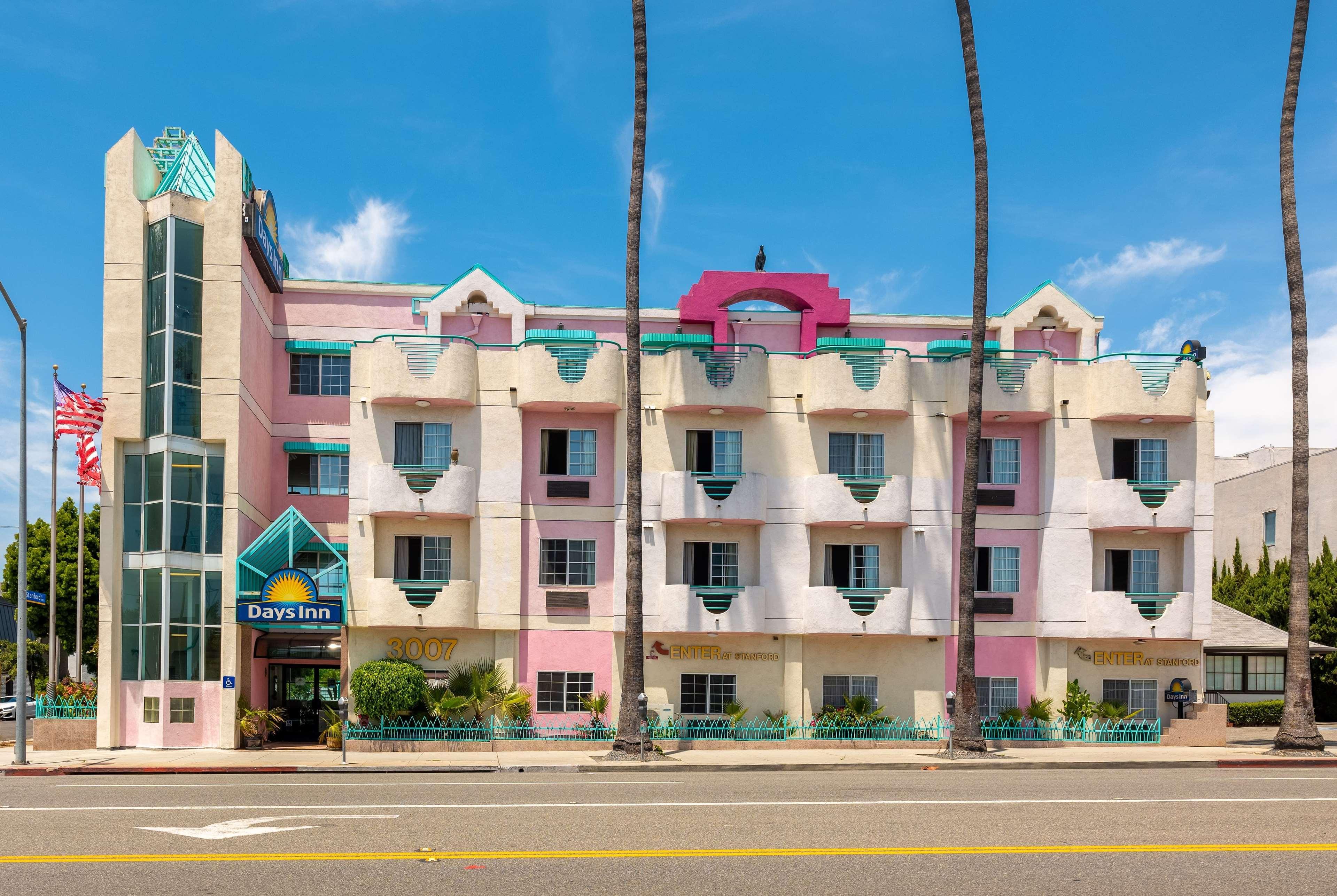 Days Inn By Wyndham Santa Monica Exterior foto