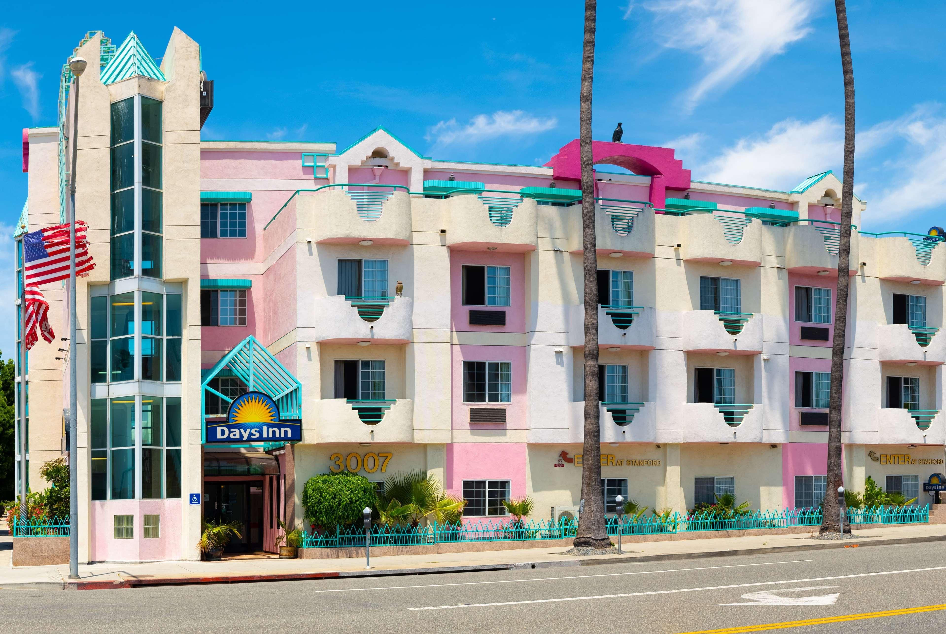 Days Inn By Wyndham Santa Monica Exterior foto